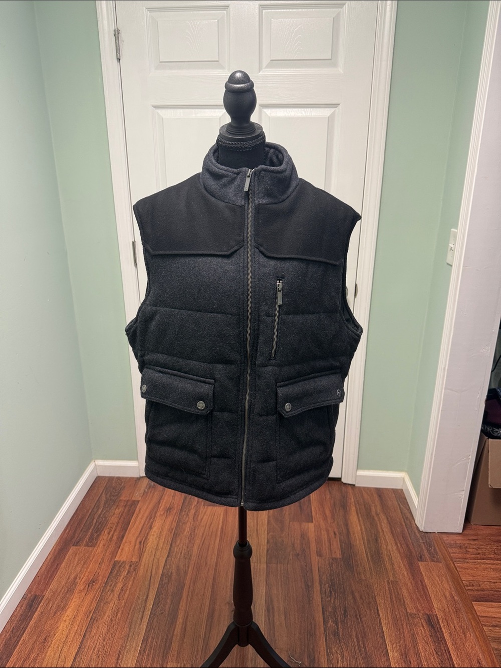 Kenneth Cole Black Quilted Fleece Vest